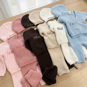 Ensemble en maille brodée